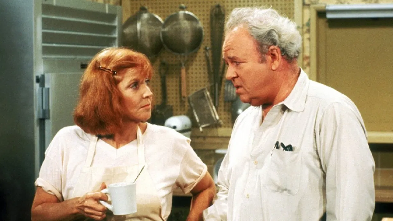 Archie Bunker's Place backdrop