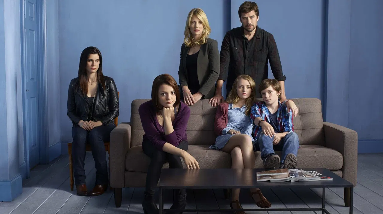 Finding Carter backdrop